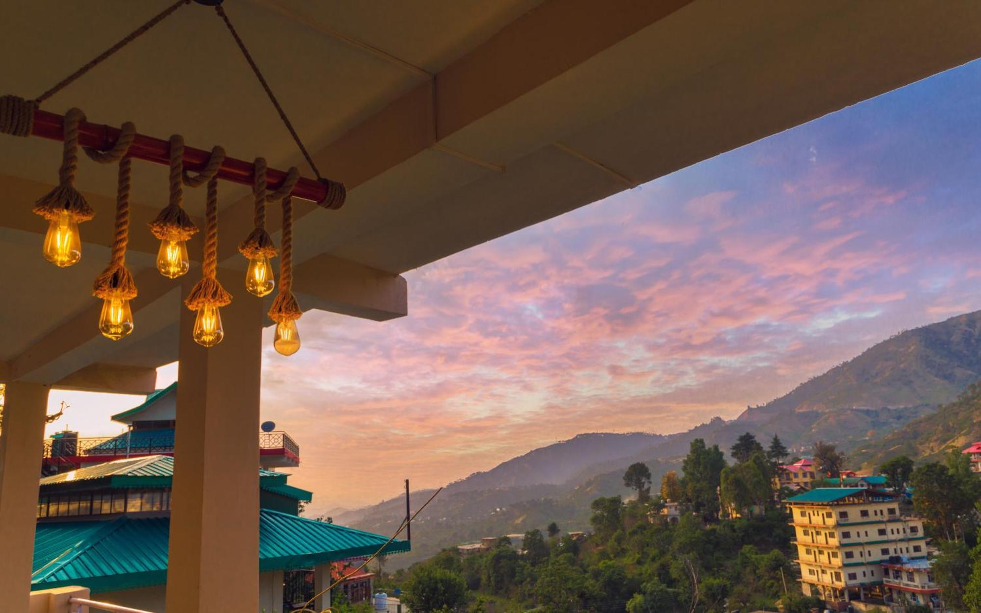 Mohija Homestay Kandāghāt エクステリア 写真