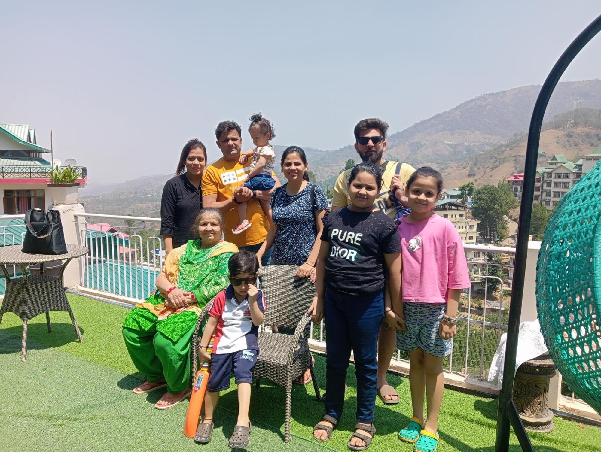 Mohija Homestay Kandāghāt エクステリア 写真